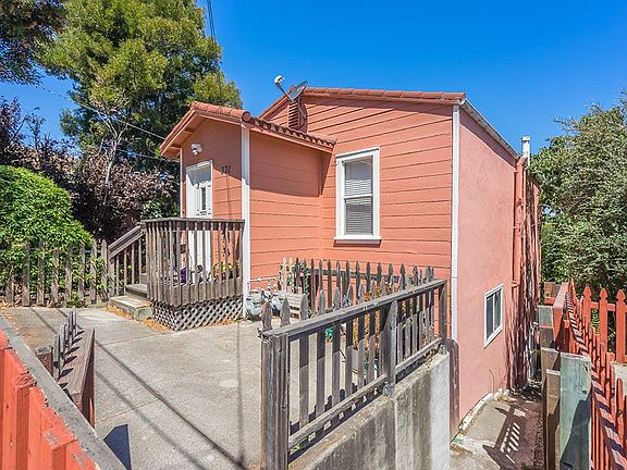 3rd image of 370 Alvarado St