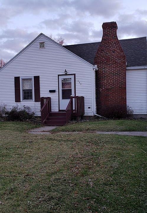 1st image of 649 W Grand Ave