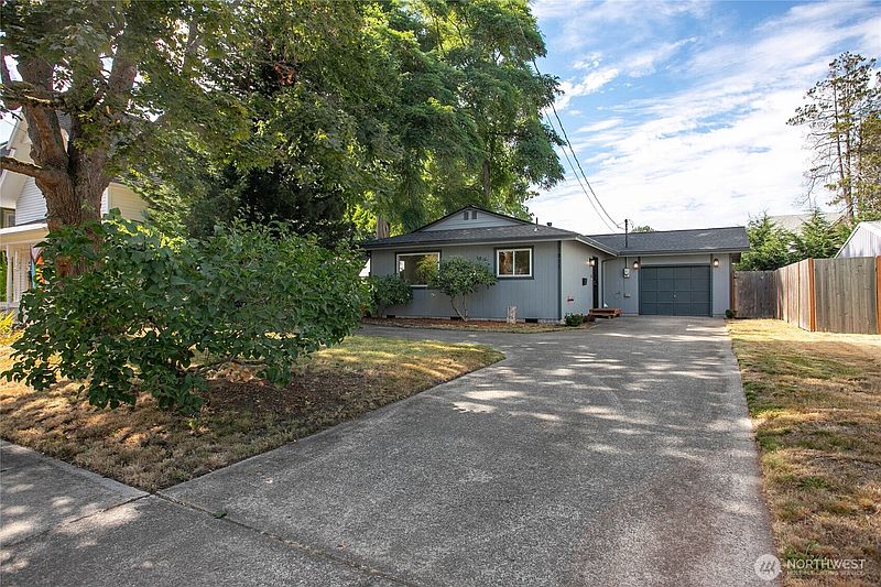 5th image of 1811 I Street