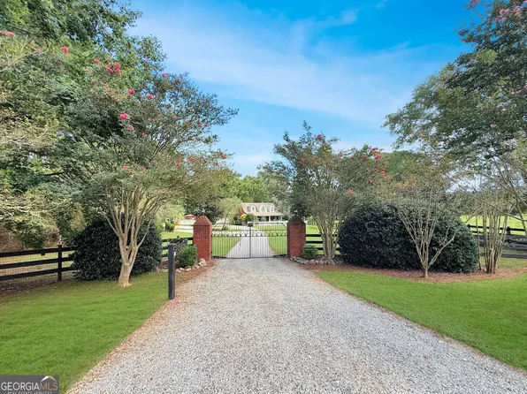 1040 Essex Rd, Watkinsville, GA 30677