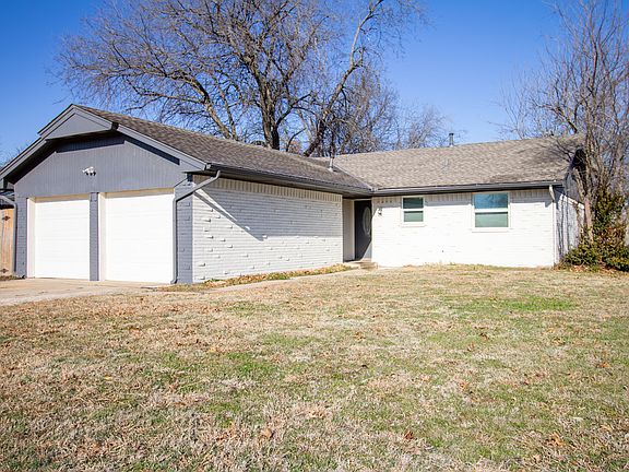3rd image of 1325 Abbey Dr