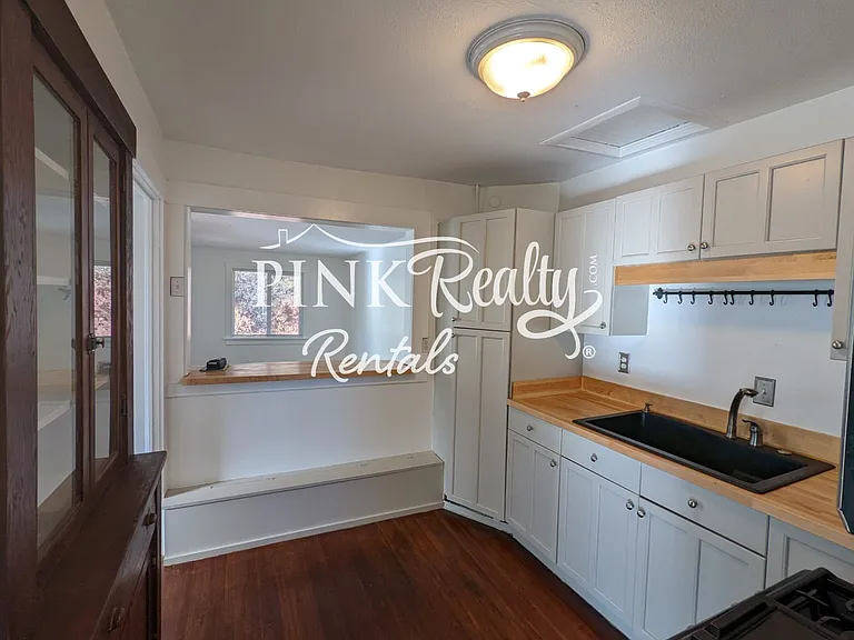 118 Lafayette Rd — Photo 16