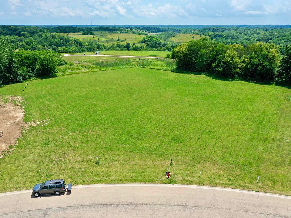 2nd image of LOT 15 Vermilionvue Trce