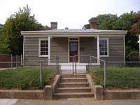 1st image of 711 Hinton St