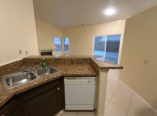 4063 E Avenue R12, Palmdale, CA 93552