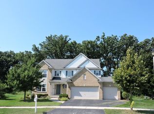 1176 Oak Shore Ln, Antioch, IL 60002