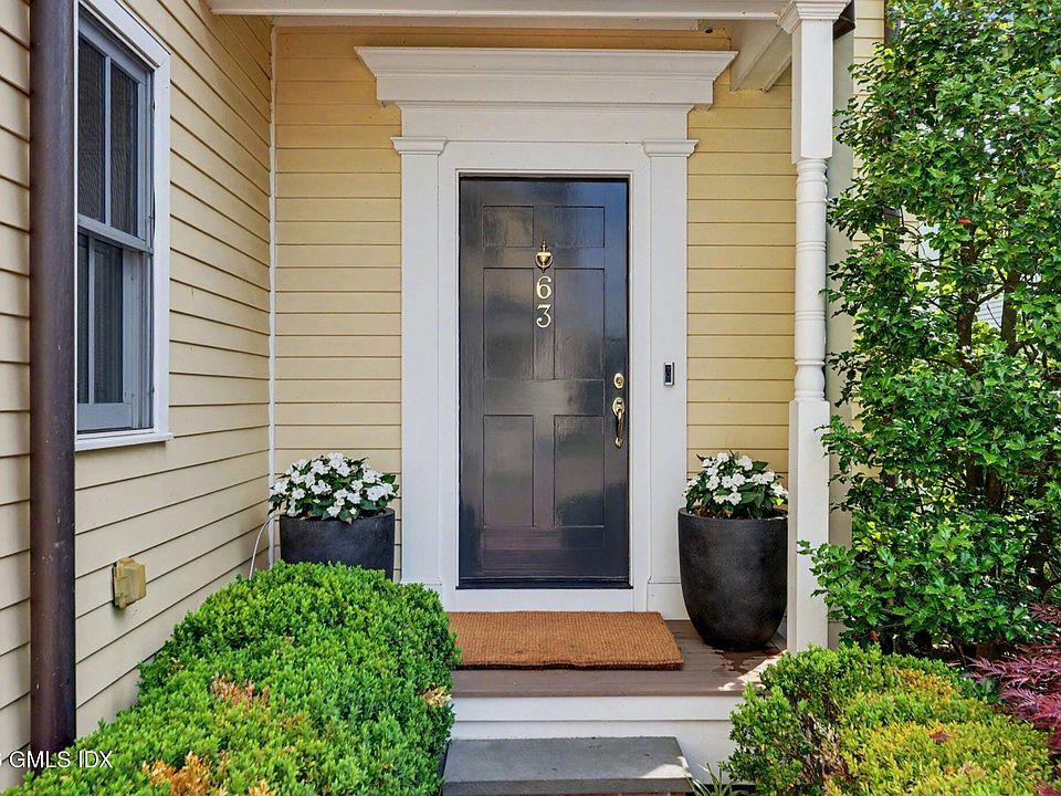 1st image of 63 Sherwood Pl Unit 63