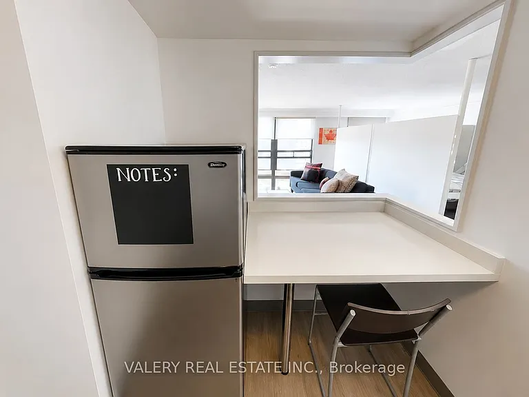 111 Cooper St #1015 — Photo 4