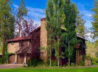 69960 Camp Polk Rd, Sisters, OR 97759