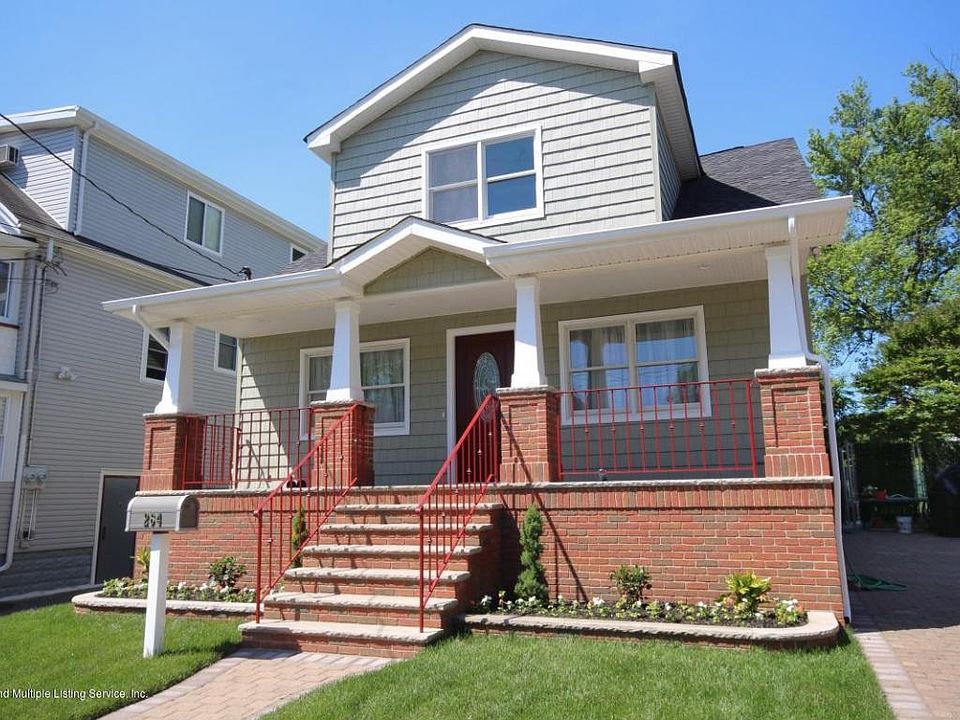 1st image of 264 Brehaut Ave