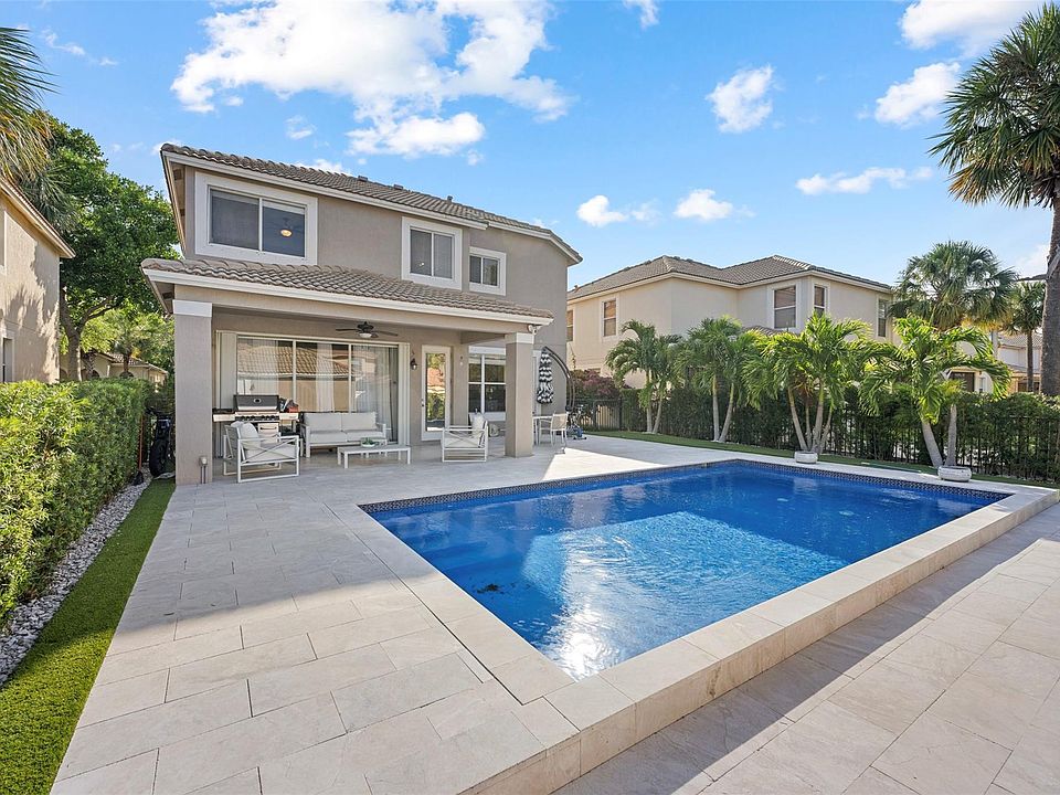 1st image of 8121 Bautista Way