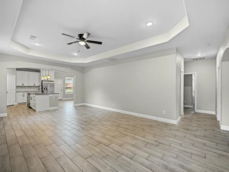 2125 Beaumont St — Photo 6