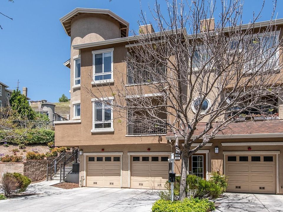 1st image of 539 Marble Arch Ave