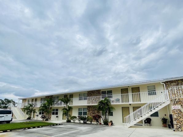 664 SW 35th St APT 6