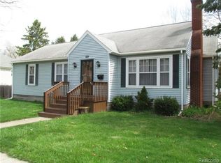 231 S 3rd St, Brighton, MI 48116