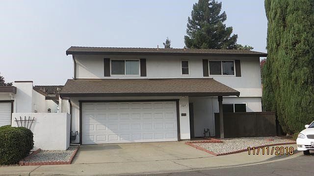 1st image of 329 De Vega Ct