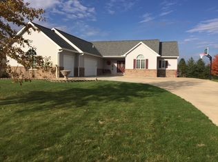 100 Dupree Ct, Washington, IL 61571