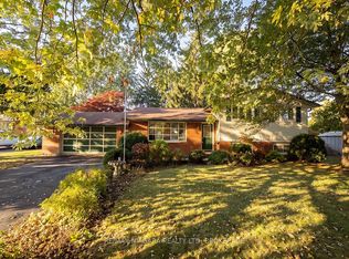 29 Runnymede Rd, Pt Colborne, ON L3K 5C2