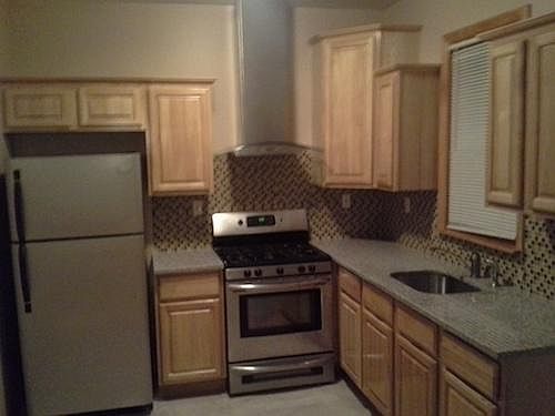 2nd image of 18 Van Cortlandt Ave