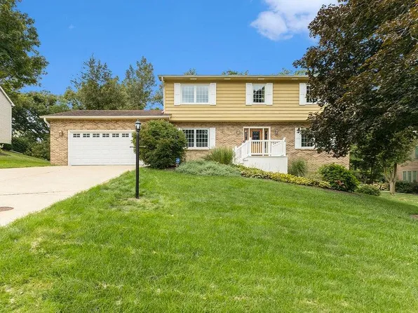 194 Wexford Rd, Valparaiso, IN 46385