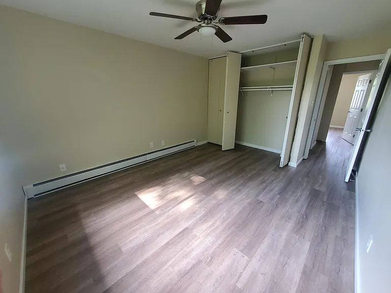 6208 Kathryn Ct #D — Photo 6