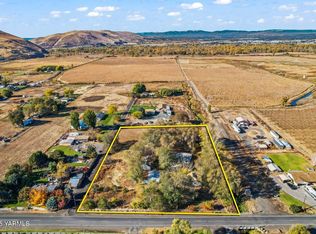 3508 Birchfield Rd, Moxee, WA 98936