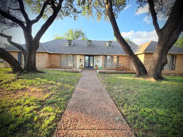 4124 Maryview Ct, Haltom City, TX 76117