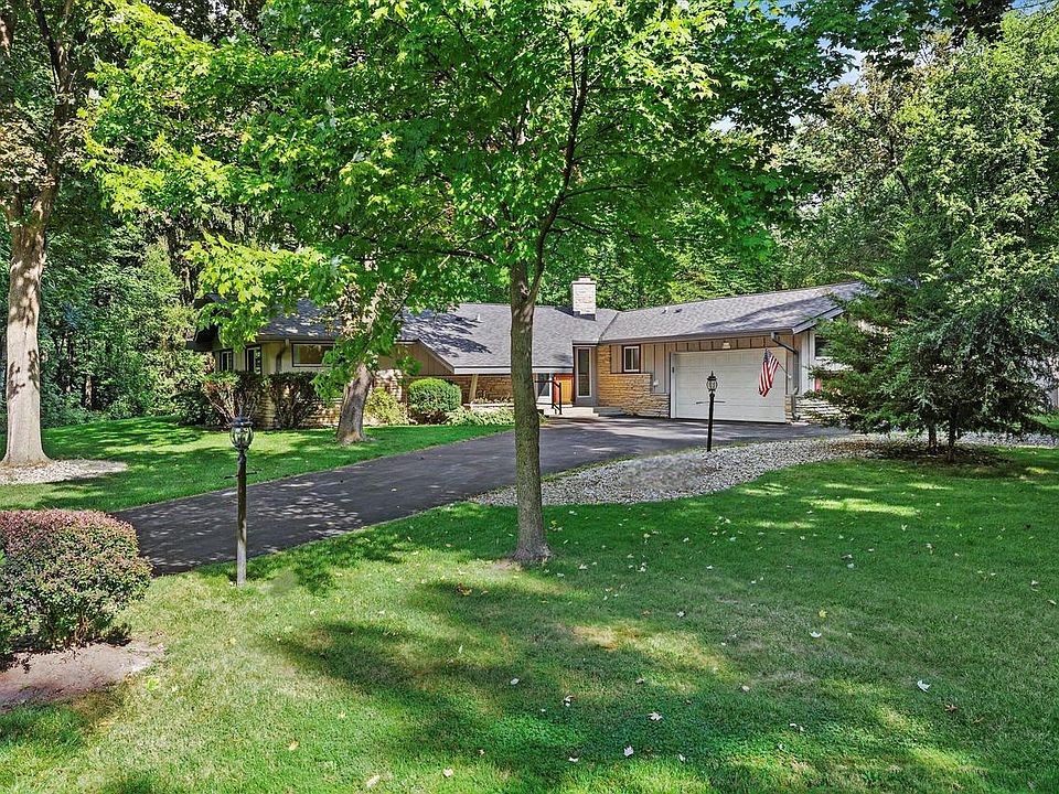 1st image of N115W20062 Woodland DRIVE