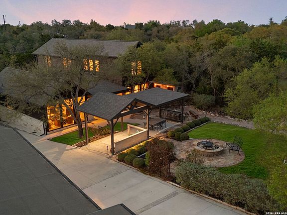 4th image of 1146 VICTORIA LN
