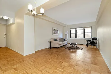 Rented by Manhattan Boutique Real Estate