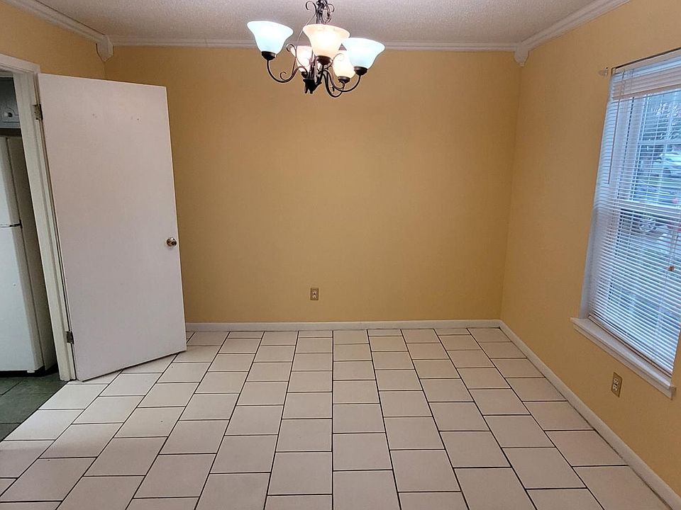 4017 Cottage Hill Rd Mobile, AL, 36609 Apartments for Rent Zillow