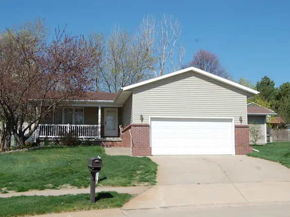 4208 H Ave, Kearney, NE 68847