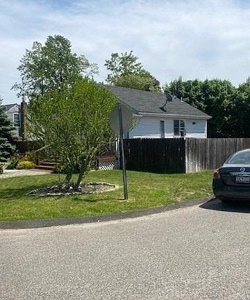 4th image of 28 Lynwood Ave