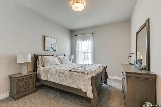 1022 Cadogan Squire — Photo 21