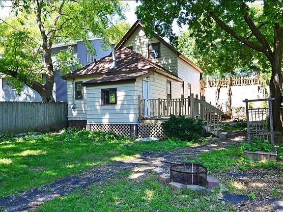 4th image of 774 Stewart Ave