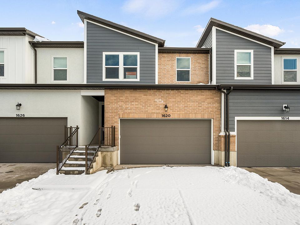 1st image of 3856 W 1650th St N
