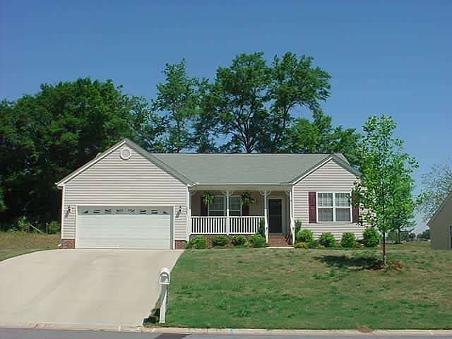 1st image of 1317 Ravenswood Dr