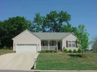 1317 Ravenswood Dr, Anderson, SC 29625