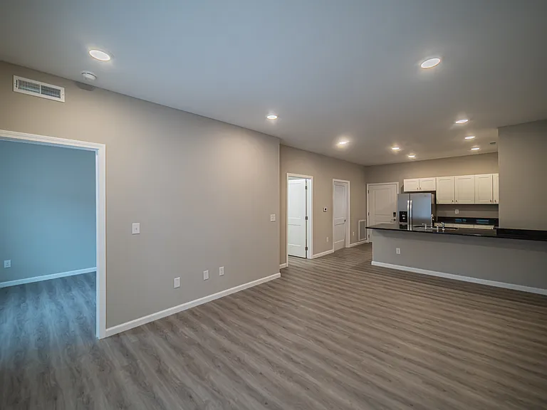 Oaks Place — Photo 13