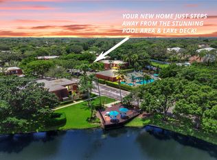 9956 NW 6th Ct, Plantation, FL 33324