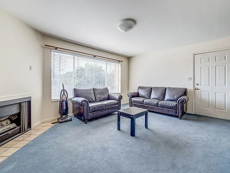 725 N 800 E #7 — Photo 9