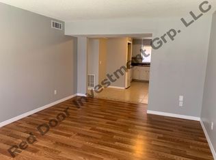 318 W Howry Ave APT 1, Deland, FL 32720