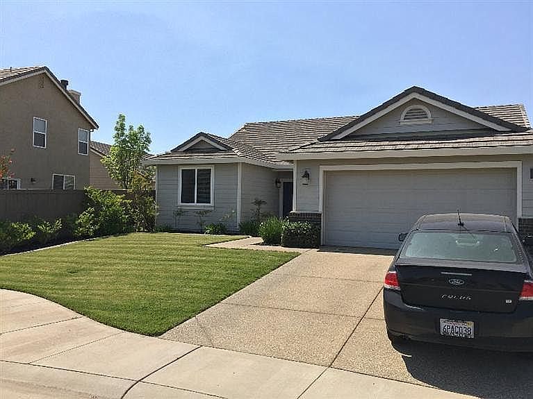 1st image of 5558 Rock Cliff Ct
