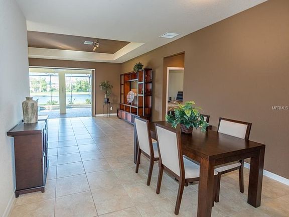 5th image of 11466 Saffron Ct
