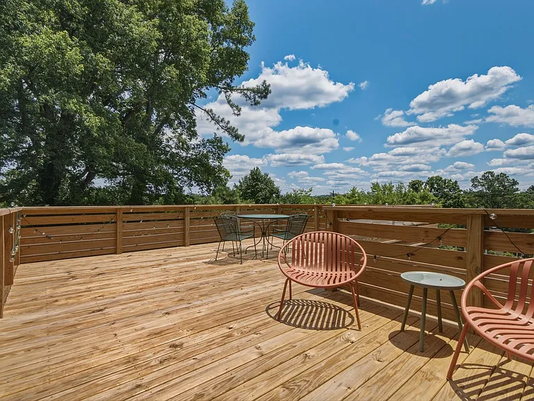 5028 Danby Dr — Photo 31
