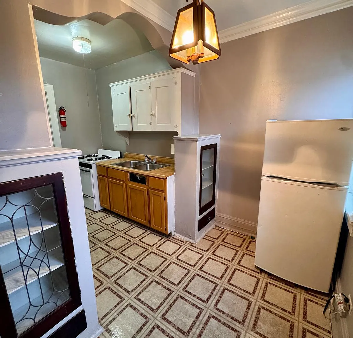 14300 Lakeshore Boulevard — Photo 1