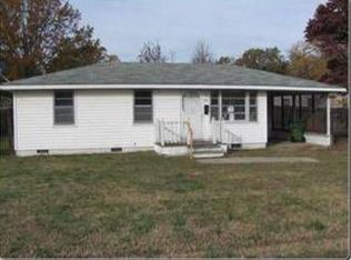 1919 Willow St, Roanoke Rapids, NC 27870