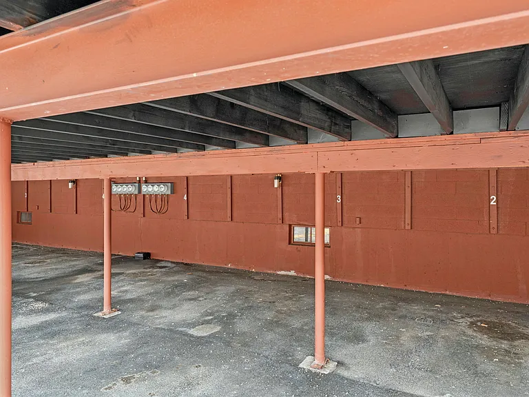 Losson Garden Apartments — Photo 15