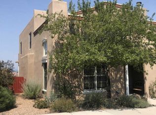 3 Calle Festiva, Santa Fe, NM 87507