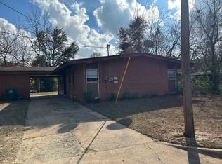 1926 S Skylane Dr, Albany, GA 31705